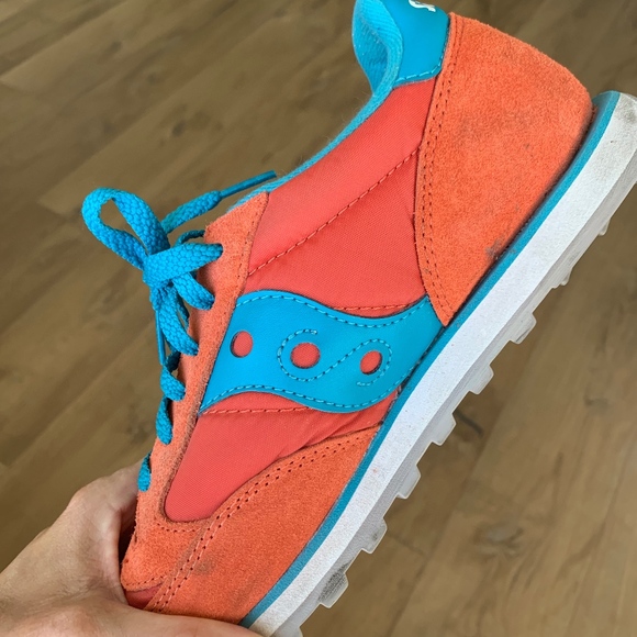 saucony jazz orange